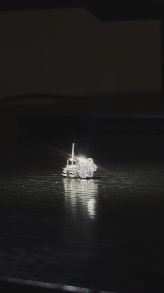 The VVS Rosette Cluster Studs