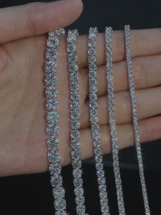 VVS Moissanite Tennis Bracelet (925 Silver)